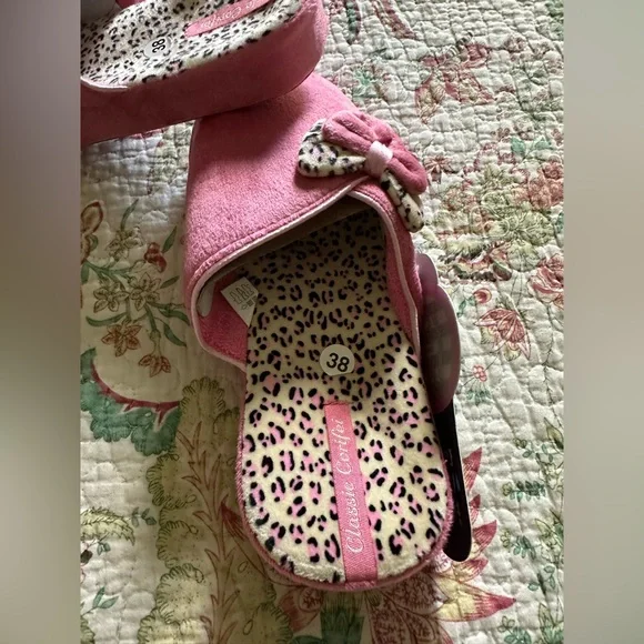 Pink Women's Slippers - Picture 6 of 7